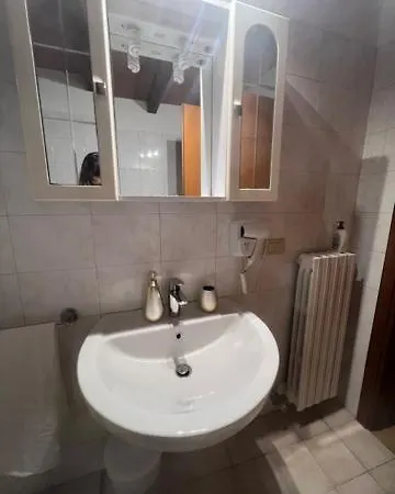 Affittibreviprbarilla1 아파트 파르마